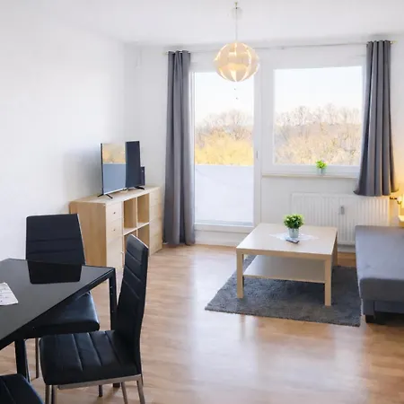 Apartment Moderne Mit Balkon In *